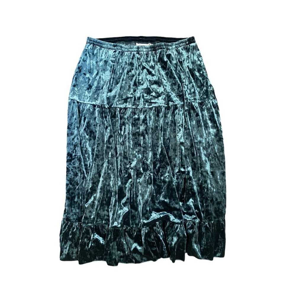 Linea crushed velvet green ruffle skirt 1x